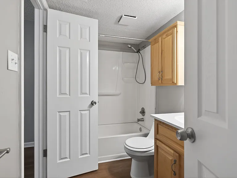 3528 Dublin Ct — Photo 12
