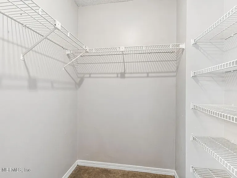 7684 Jana Ln S — Photo 11
