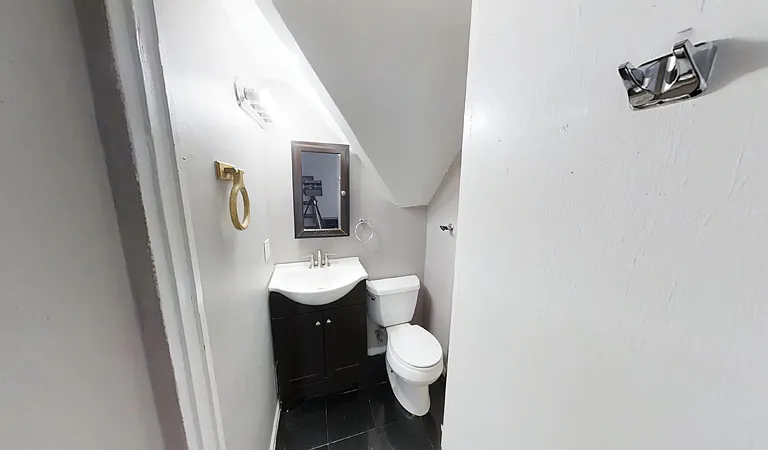 113 Comstock Ave — Photo 46