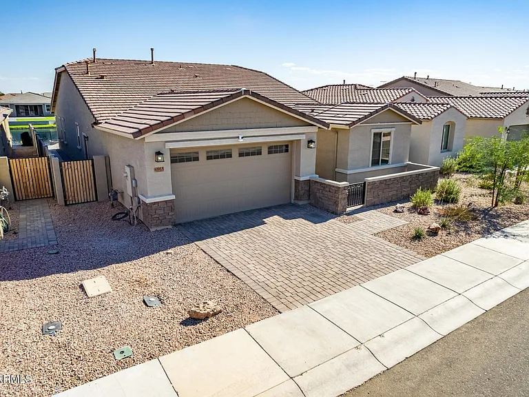 40915 W Agave Rd — Photo 50
