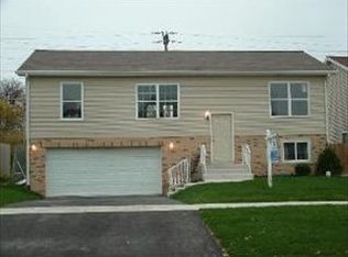1208 N Maywood Dr, Maywood, IL 60153