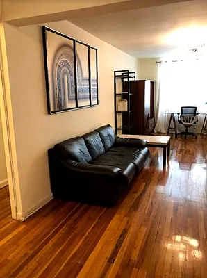 Sold by Azbel Real Estate, Inc. | media 18