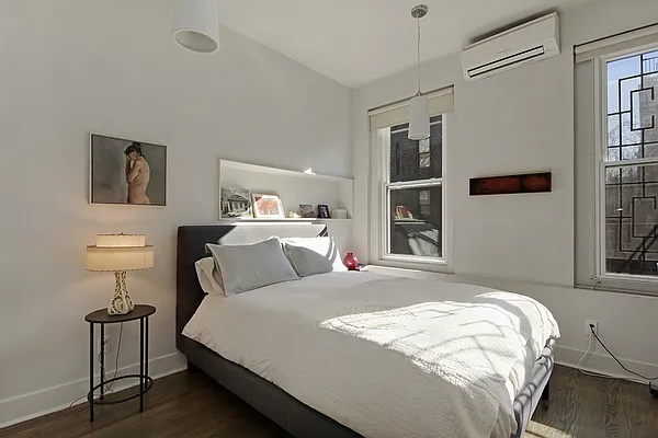 Sold by Corcoran | media 16