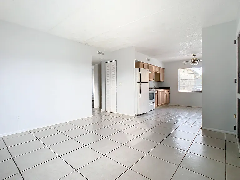 694 Michigan Ct #2 — Photo 14