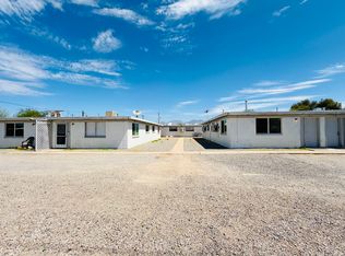 Studios, 1 Bedrooms and 2 Bedrooms! Charming Community with Off Street Parking, Tucson, AZ 85711