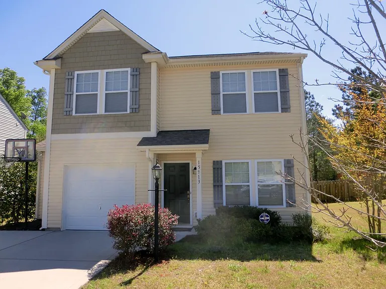 15713 Lakepoint Forest Dr — Photo 2