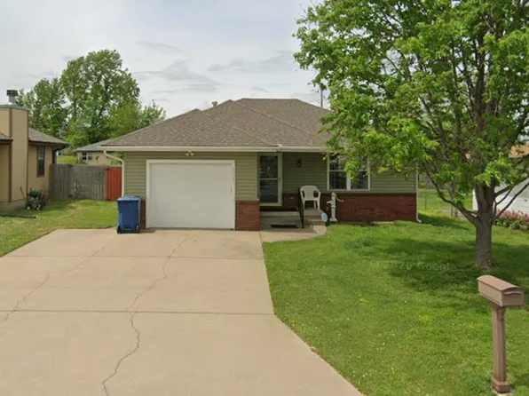 2212 S Highview Ave, Joplin, MO 64804