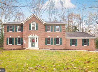 30202 Cochise Ct, Mechanicsville, MD 20659