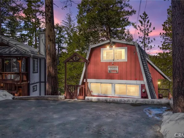 31690 Christmas Tree Ln, Running Springs, CA 92382