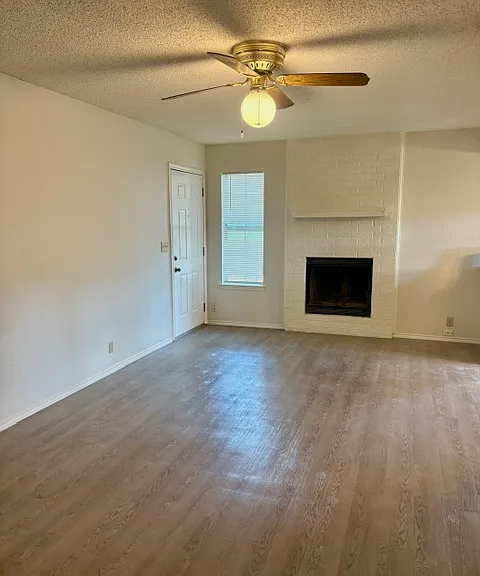 112 Peachtree Ct #A — Photo 5