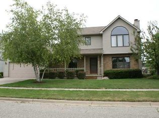 3940 E Sunwind Dr, Okemos, MI 48864
