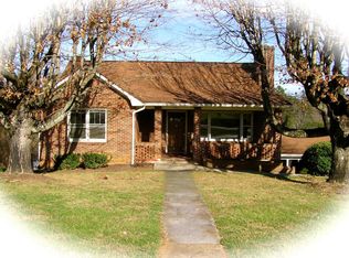 746 Borden Rd, Lexington, VA 24450