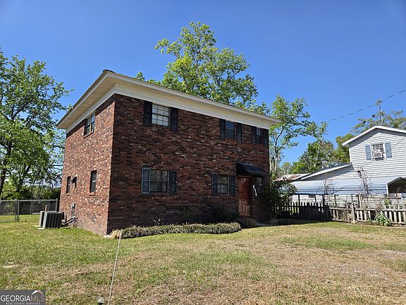 4th image of 674 McNatt Falls Rd