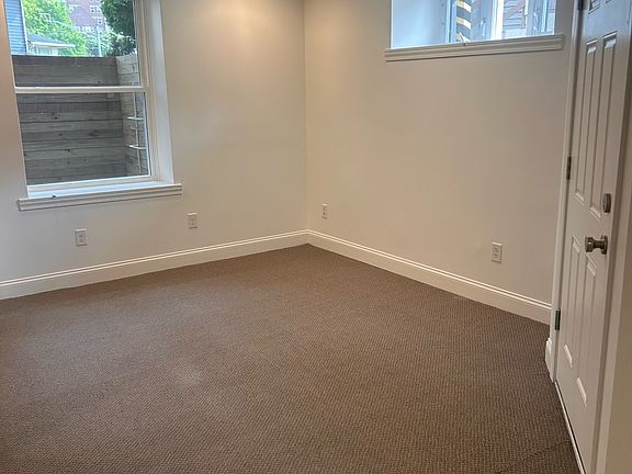 5th image of 1309 Wilmot St APT G