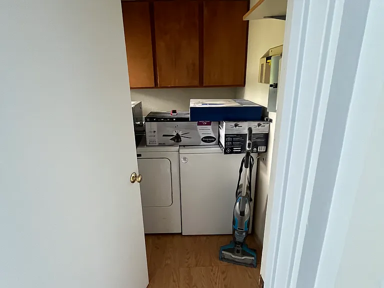 17805 Beach Ave — Photo 7