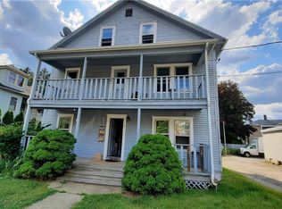 9 Milton St, Putnam, CT 06260