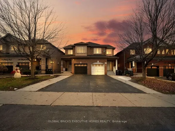 101 Albright Rd, Brampton, ON L6X 5E3