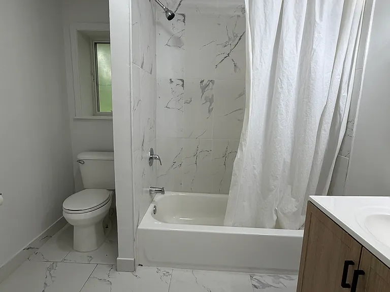 102 Woodland Ave #1 — Photo 8