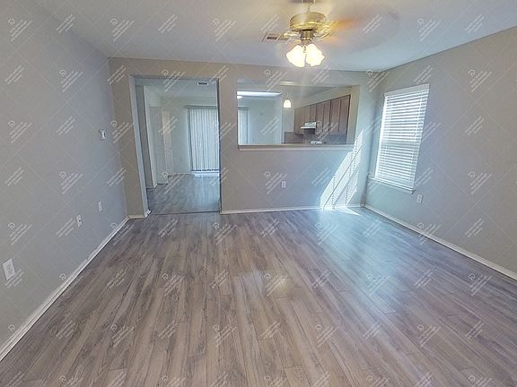 3rd image of 2118 Nogales Trl