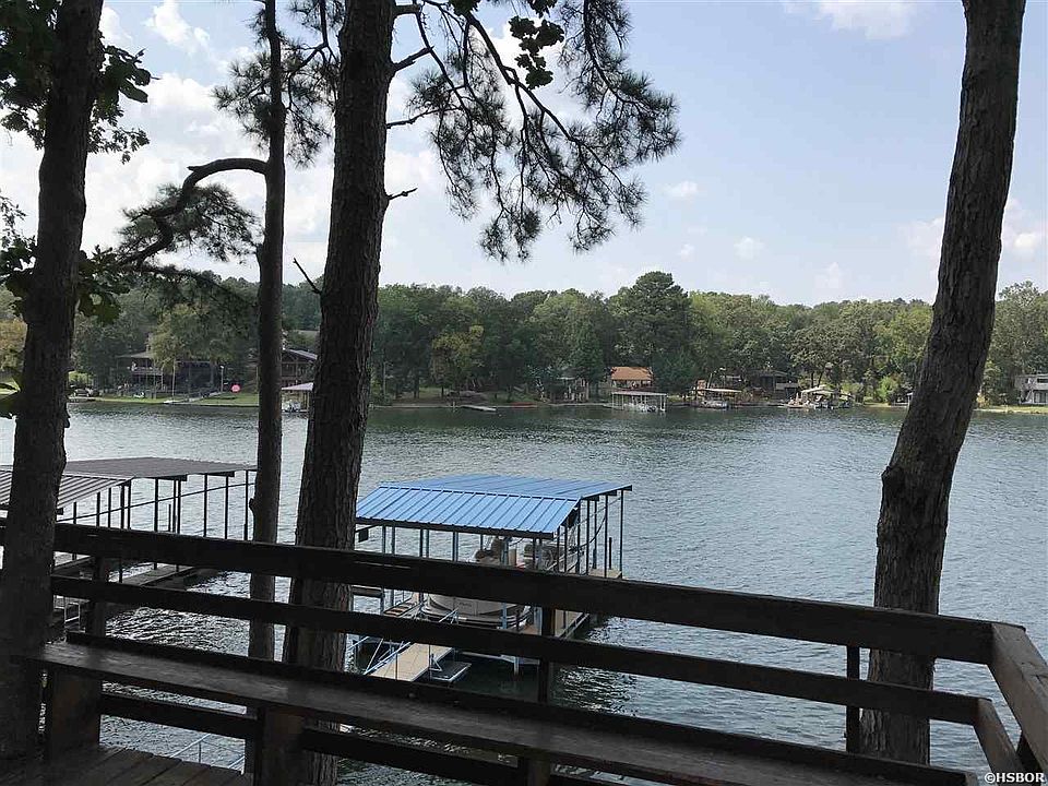 1st image of 136 Houston Dr