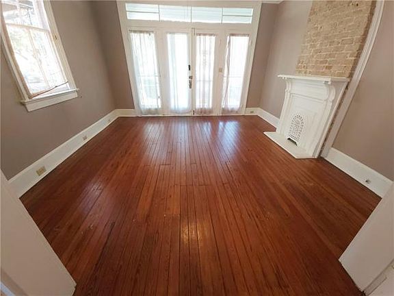 2nd image of 4412 Canal St