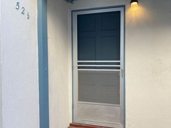 52-56 1/2 Nieto Ave #52