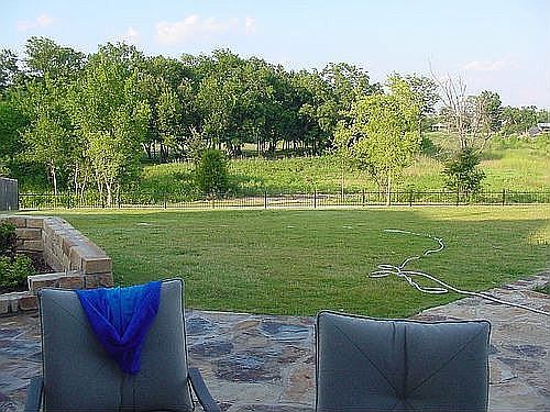 2nd image of 2233 Lakeway Dr