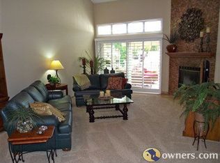 8964 Circle R View Ln, Escondido, CA 92026