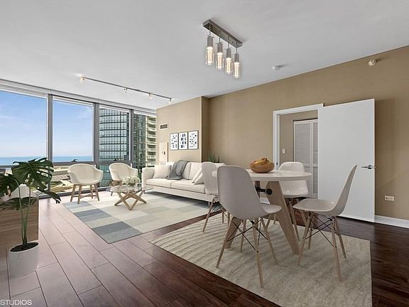 2nd image of 1201 S Prairie Ave #26044