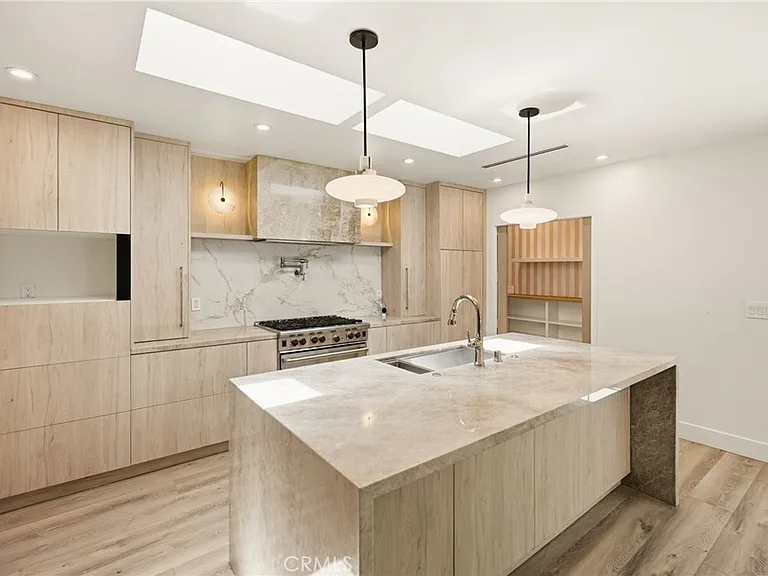 21231 San Miguel St — Photo 5
