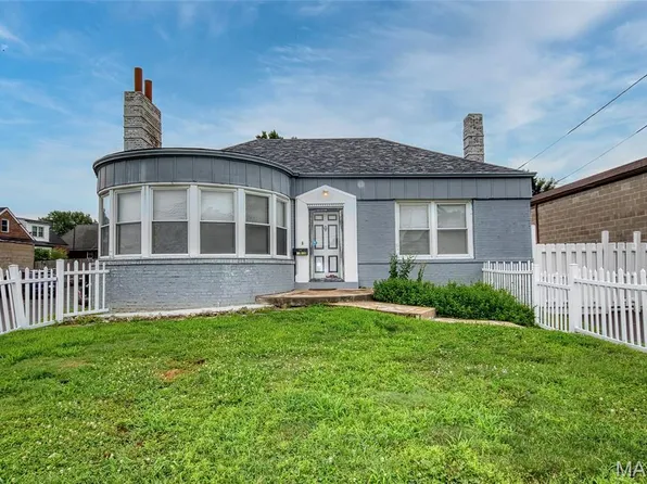 8910 Gravois Rd, Saint Louis, MO 63123