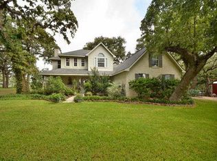 1525 County Road 490, Elgin, TX 78621