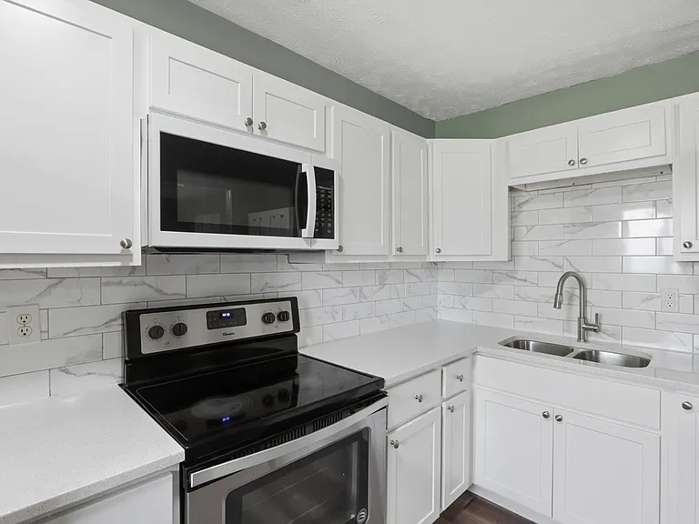 382 S Hague Ave #MAIN — Photo 7