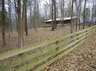 134 Grasty Rd, Golconda, IL 62938