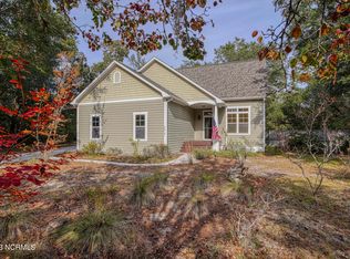 7915 Olde Pond Rd, Wilmington, NC 28411