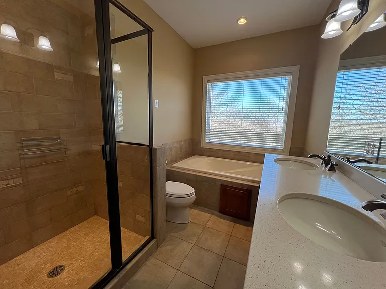 694 Panorama Cir NW — Photo 12