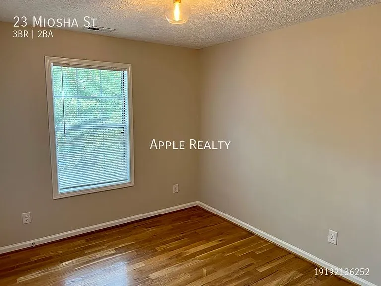 Additional bedroom or home office