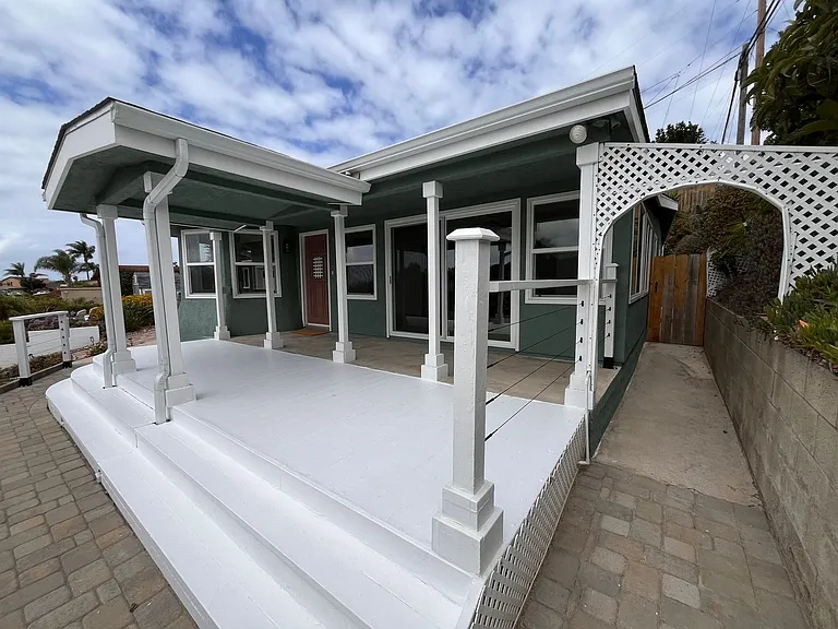 1560 Galveston St — Photo 13