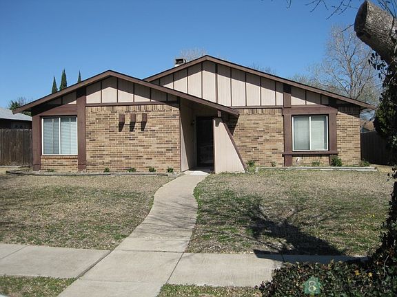 2nd image of 2609 Saint George Dr
