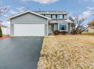 2652 Emma Cir, Aurora, IL 60504