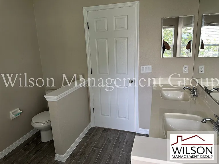 5996 Milford Haven Pl — Photo 24
