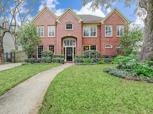 3734 Bellefontaine St, Houston, TX 77025