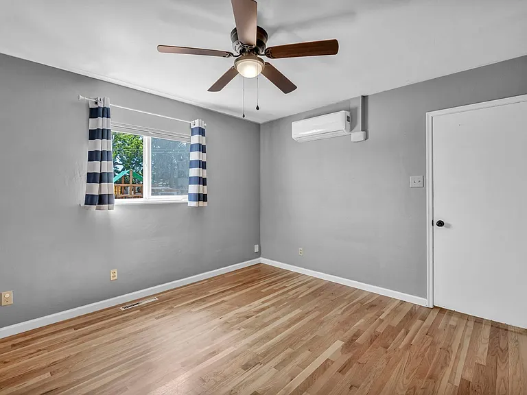 620 Belgrave Ave — Photo 20