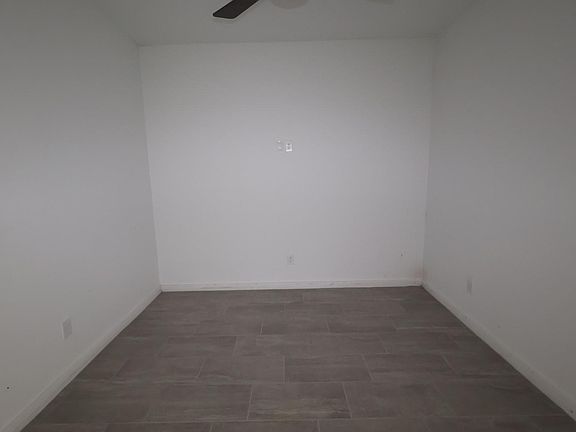 3rd image of 12318 Old Fashion Cir