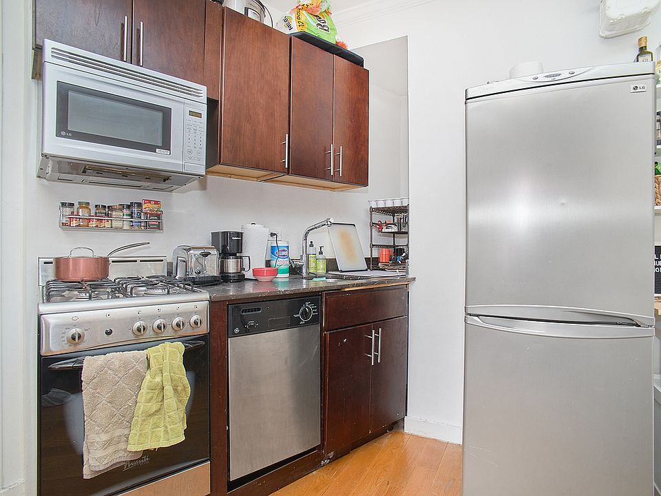 1st image of 508 E 12th St APT 22