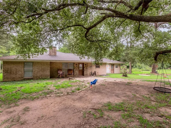 347 Shelby, Livingston, TX 77351