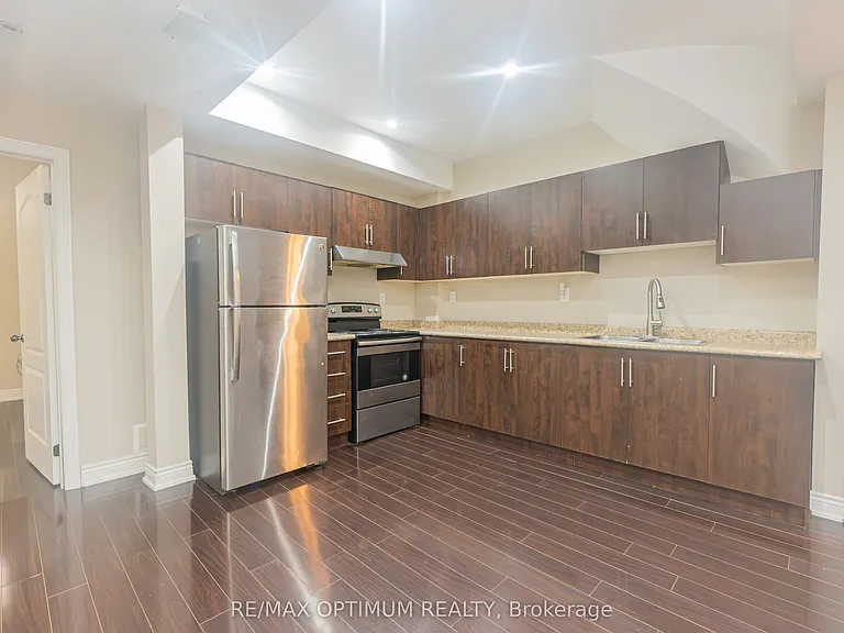 3 Lampman Cres #BASEMENT — Photo 7