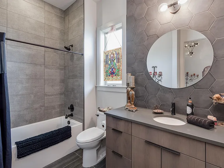 3851 W Crossley Dr — Photo 8