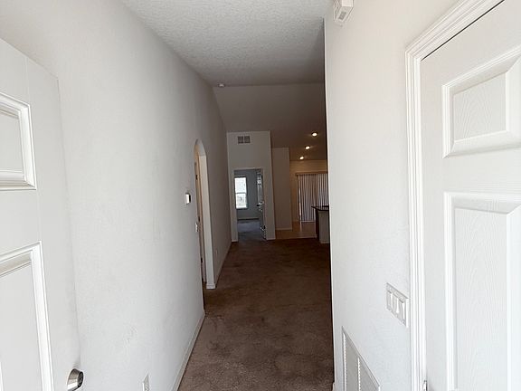 2nd image of 10 Rainstone Ln