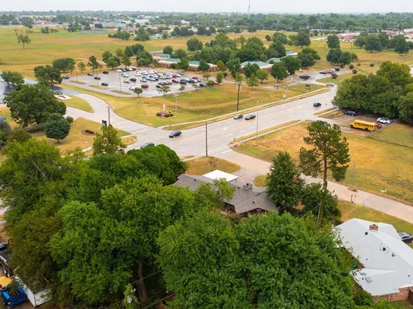 812 E Alameda St Lot 25, Norman, OK 73071